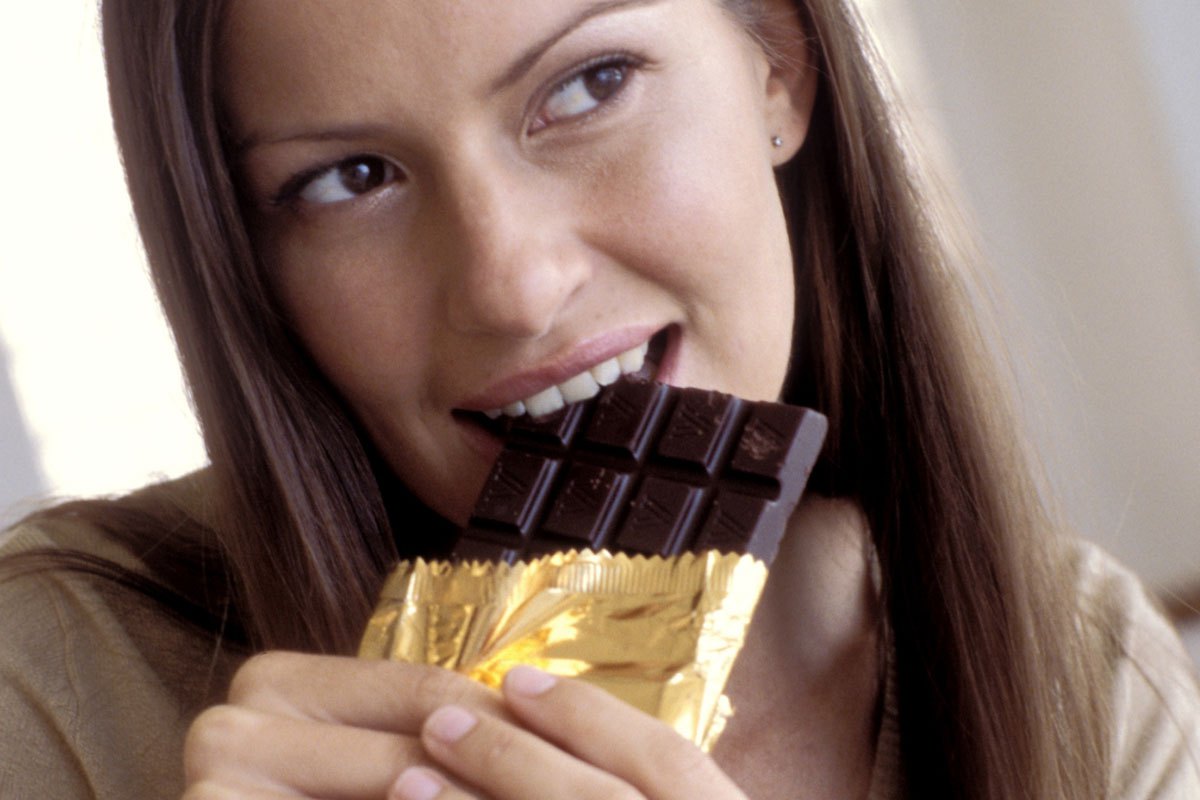 الداكنة الشوكولاته الشوكولاتة الداكنة…