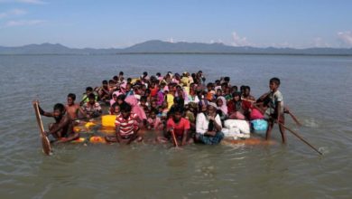 سفن اللاجئين الغرقى