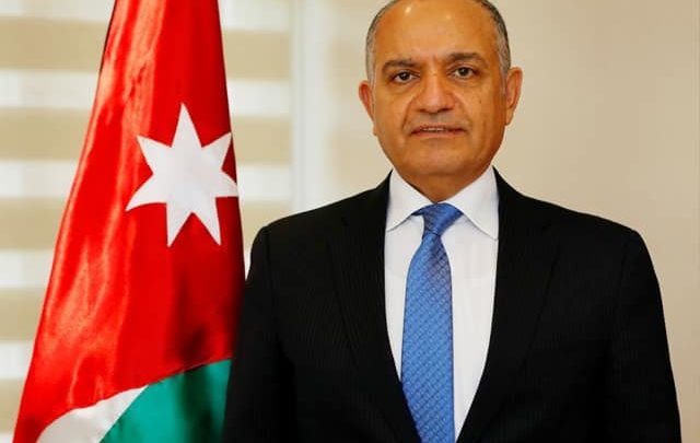 السفير الأردني لدى مصر أمجد العضايلة