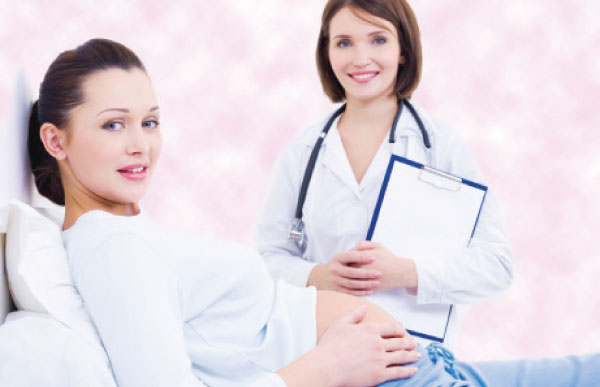 زيارة الحامل للطبيب: فحوصات ضرورية لصحة المرأة والجنين – جريدة الغد
