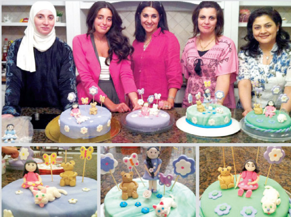 نساء يتعلمن فنون صنع الحلويات سعيا وراء الاحتراف – جريدة الغد